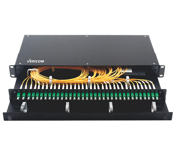 VERICOM Optical Fiber Patch Panel With Splitter Fully Loaded